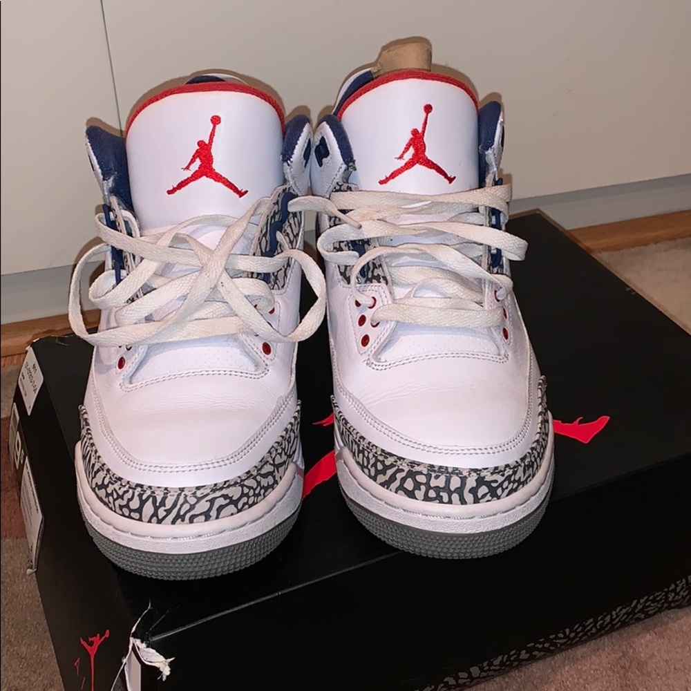 Air Jordan 3 Retro OG ‘True Blue’